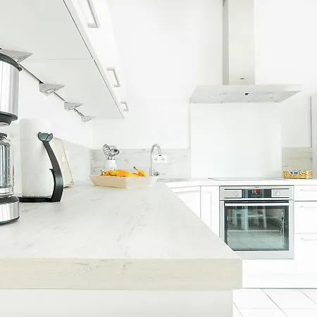 Amoy - Werftstrasse 2