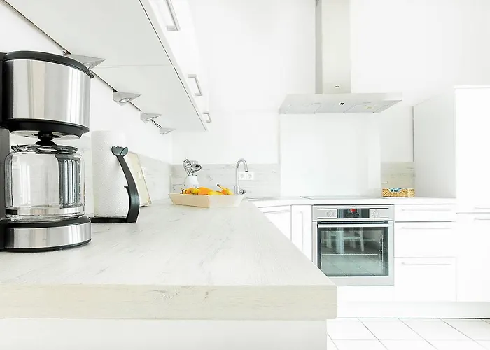 Amoy - Werftstrasse 2